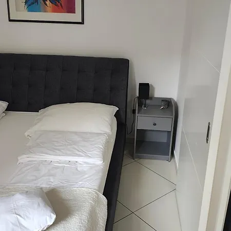 Apartment Luna Terazije *