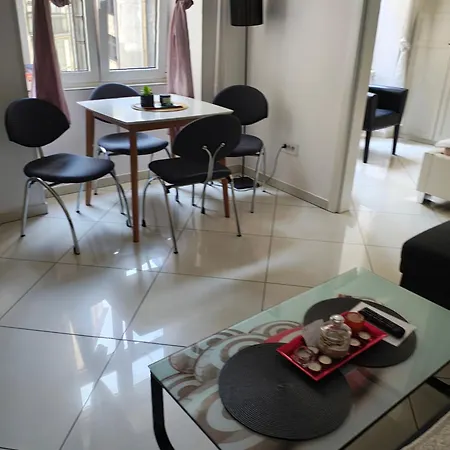 Apartment Luna Terazije *