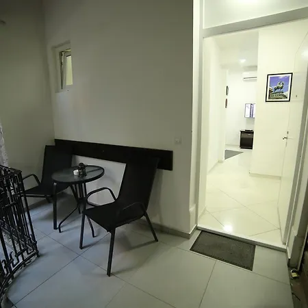 Luna Terazije アパート ベオグラード